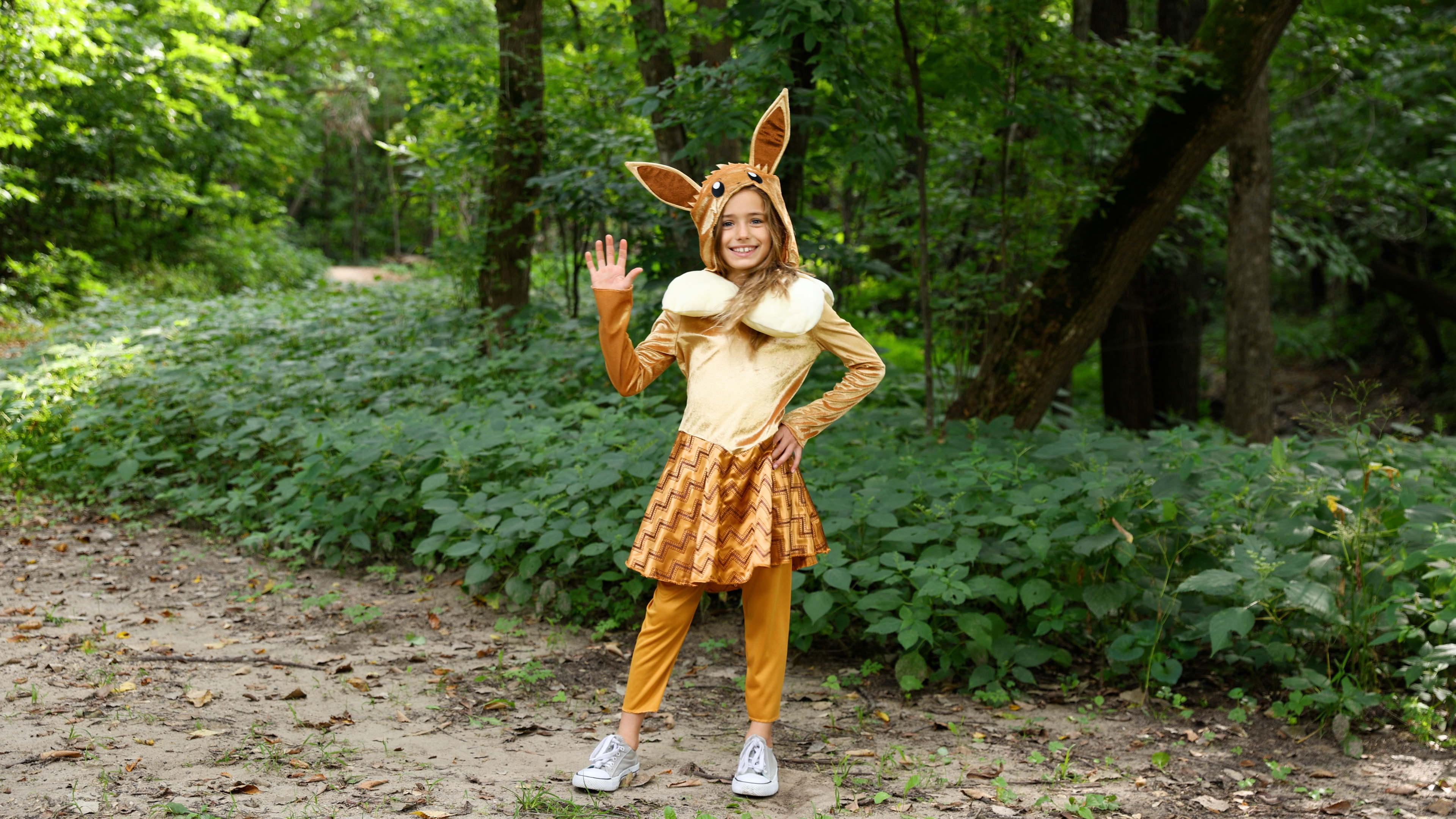 Perfect for Halloween, costume parties, or Pokémon-themed events, this comfortable and stylish costume will make your little one feel like they’ve stepped into the world of Pokémon. Catch all the fun with the Girl’s Deluxe Eevee Costume!